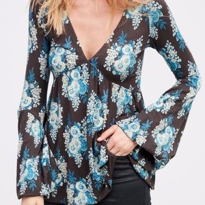 Free People Speak Easy top in Sky; Size L